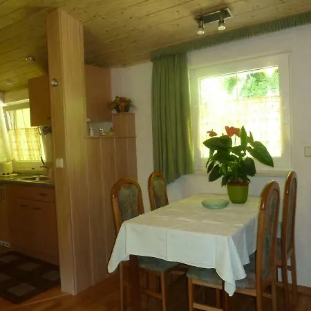 Lejlighed Apartmenthaus Zaukeneck Mit Carports *